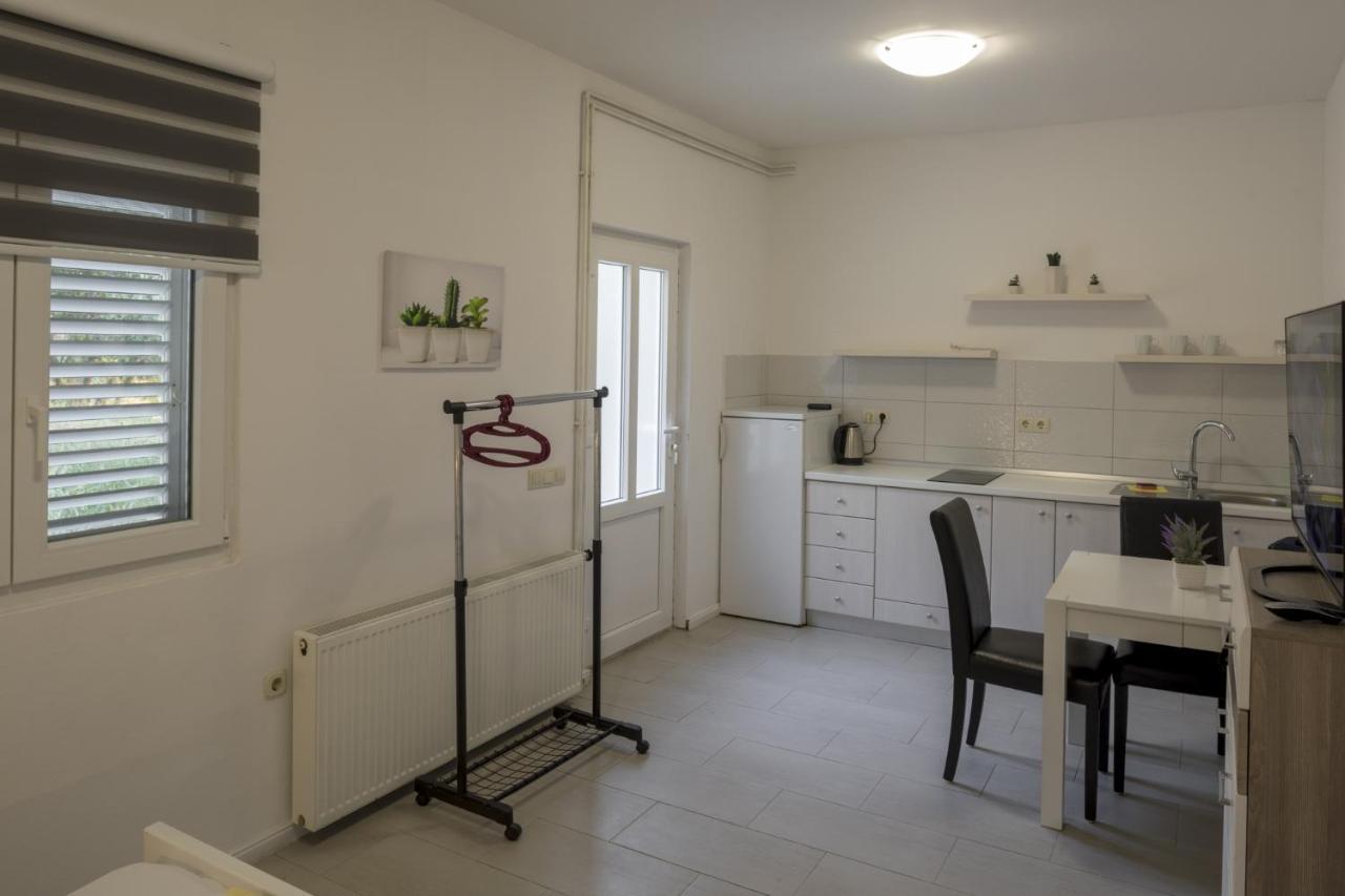 Apartments With A Parking Space Zuljana, Peljesac - 4573 エクステリア 写真